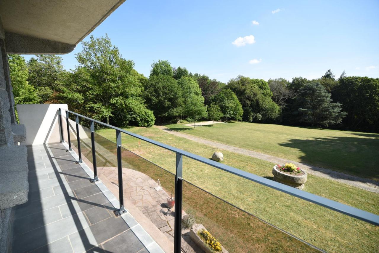 Manoir De Kerguestenen Gestel Екстериор снимка
