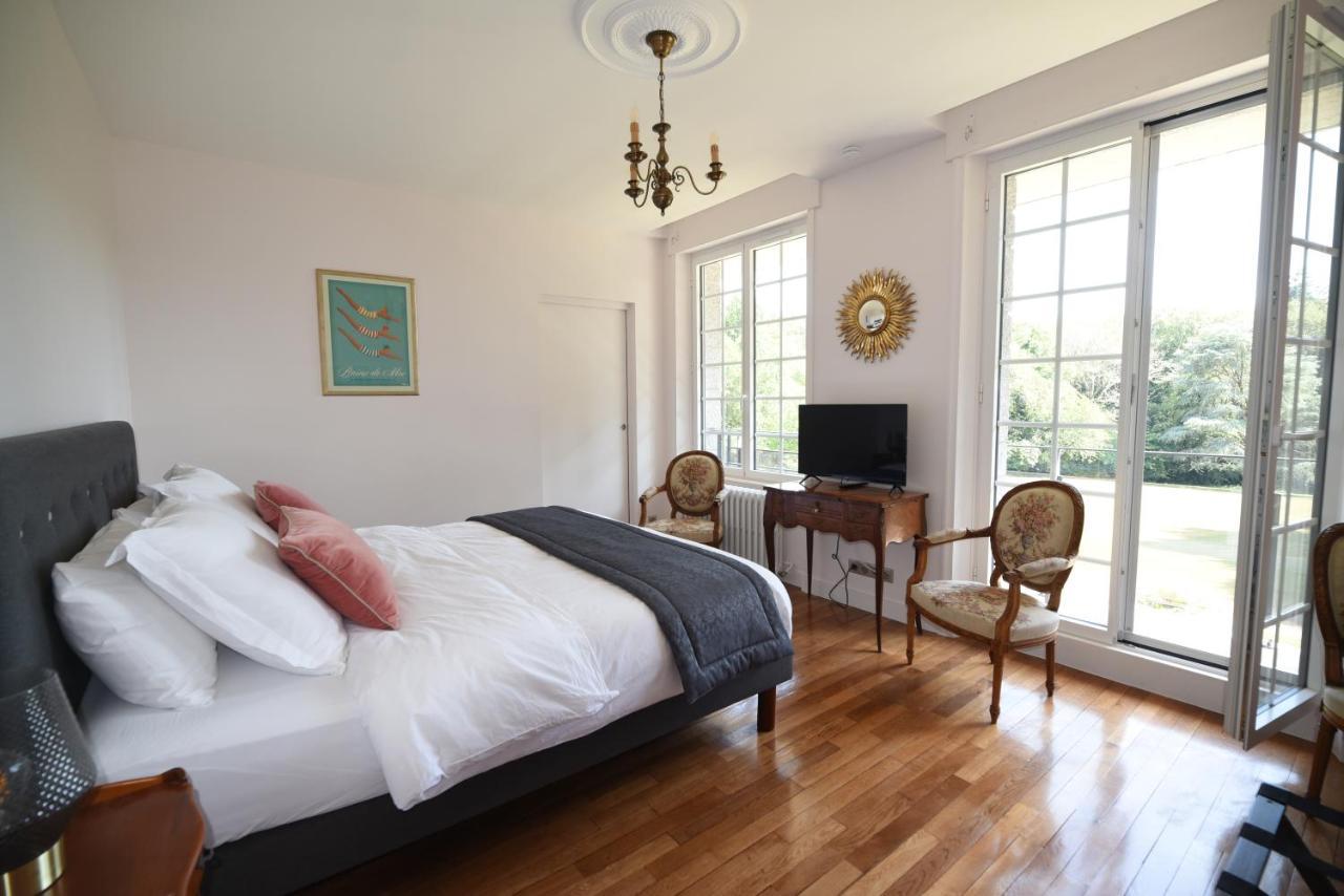 Manoir De Kerguestenen Gestel Екстериор снимка