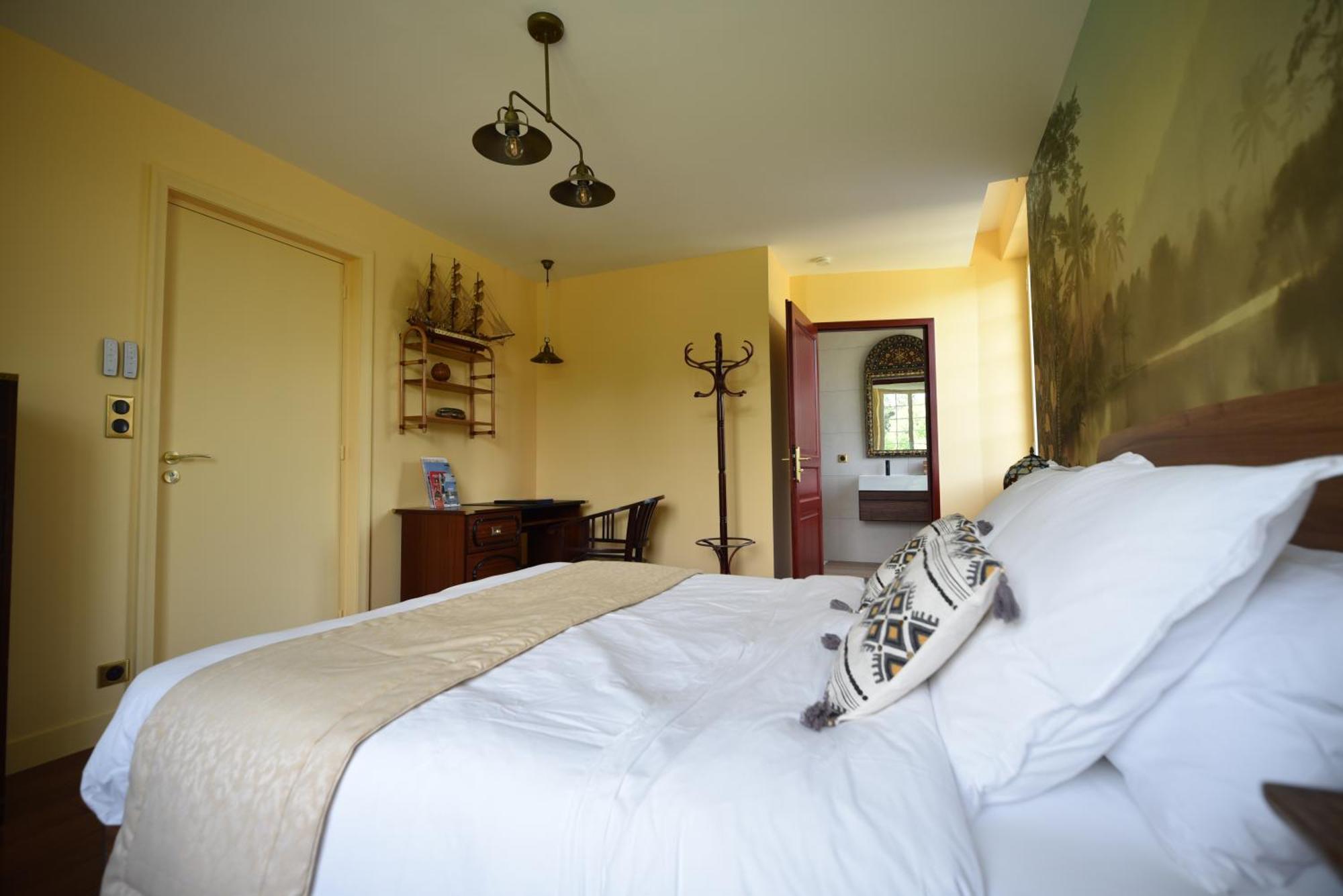 Manoir De Kerguestenen Gestel Екстериор снимка